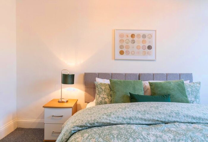 10 Bedroom House To Rent In Cranbrook Road, Bristol, BS6