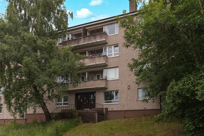 2 Bedroom Flat For Sale In Barrmill Road, Glasgow, Glasgow City, G43