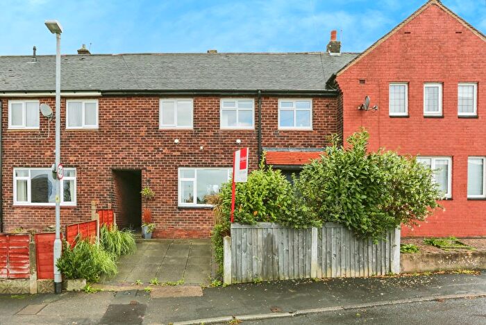 4 Bedroom Terraced House For Sale In Buttermere Avenue, Chorley, Lancashire, PR7