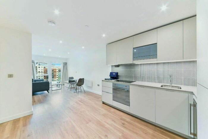 1 Bedroom Flat To Rent In Caversham Road, London, NW9