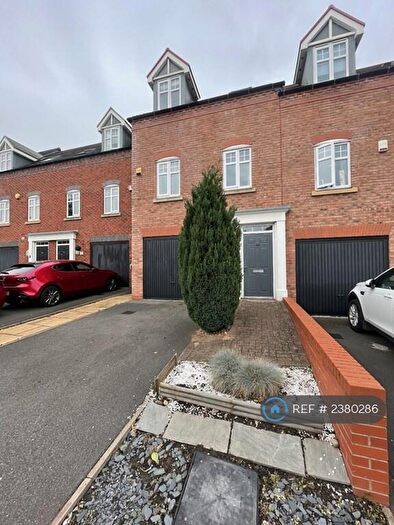 3 Bedroom End Of Terrace House To Rent In George Dixon Road, Birmingham, B17