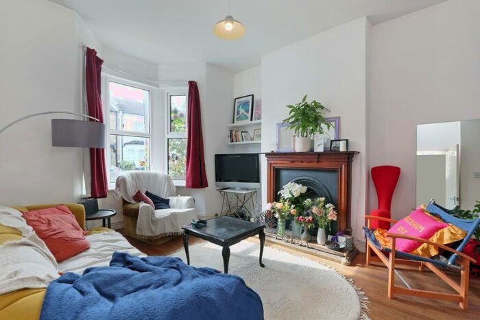 3 Bedroom Terraced House To Rent In Ulverscroft Road, London, SE22