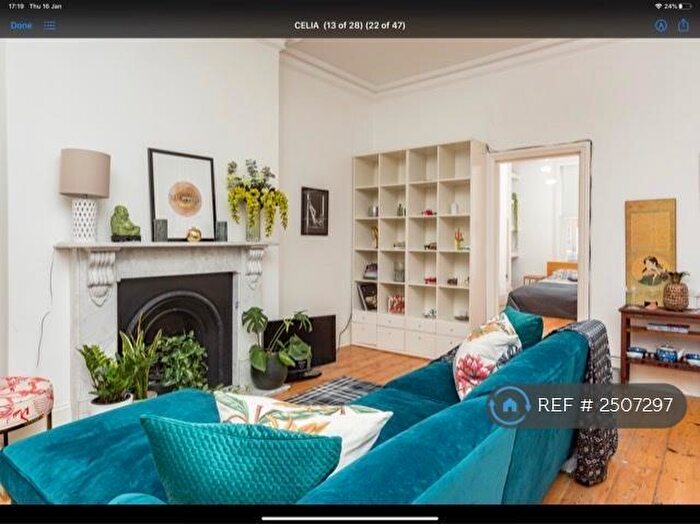 2 Bedroom Flat To Rent In Mare Street, London, E8