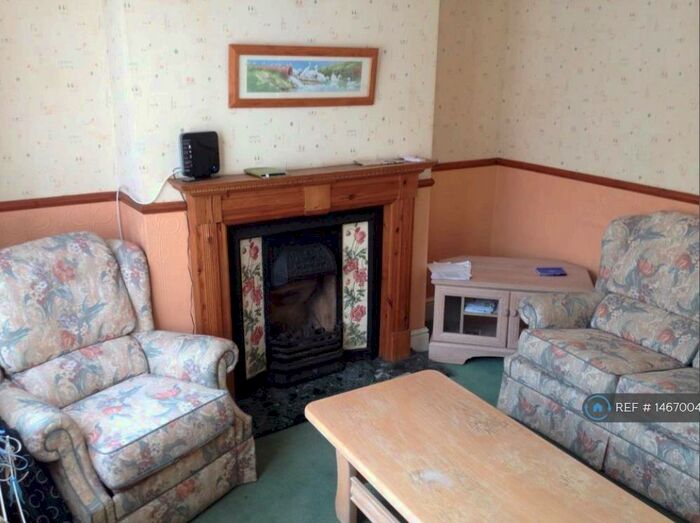 2 Bedroom Terraced House To Rent In Poplar Road, Coventry, CV5