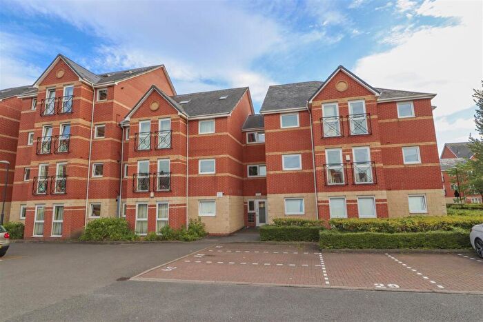 2 Bedroom Apartment To Rent In Signet Square, Stoke, Coventry, CV2
