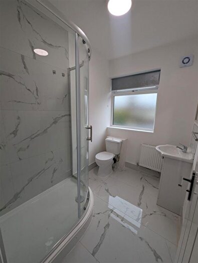 3 Bedroom Flat To Rent In Cartwright Street, Wolverhampton, WV2