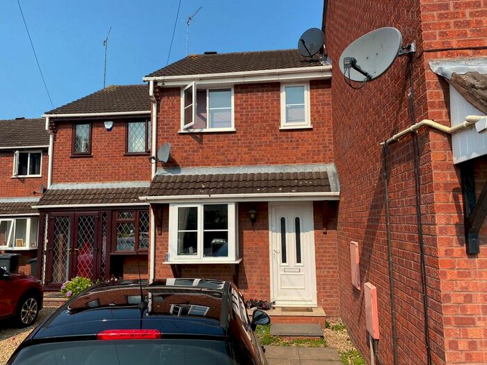 2 Bedroom Property To Rent In Lorne Grove, Kidderminster, DY10