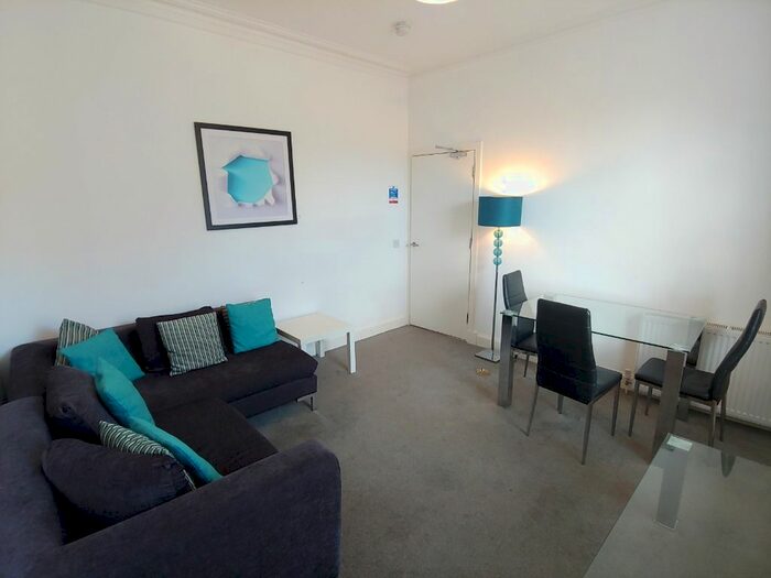 2 Bedroom Flat To Rent In Bruce Street, Stirling Town, Stirling, FK8