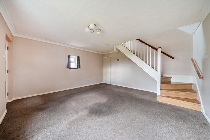 3 Bedroom Detached House For Sale In Meadowsweet, Waterlooville, PO7