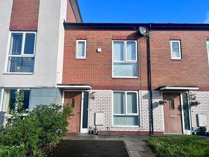 2 Bedroom Property To Rent In Dunsop Avenue, Manchester, M11