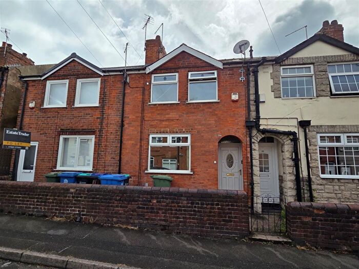 3 Bedroom Terraced House For Sale In Recreation Street, Mansfield, NG18