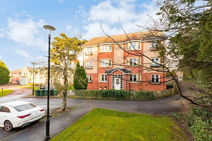 2 Bedroom Flat For Sale In / Craigend Park, Liberton, Edinburgh, EH16