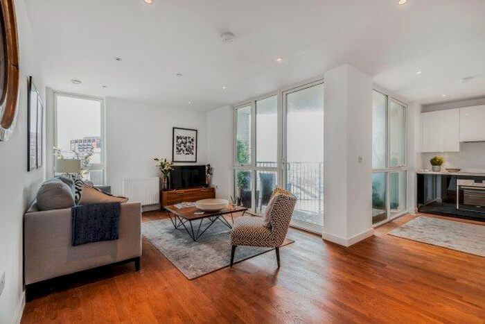 2 Bedroom Flat To Rent In Terry Spinks Place, London, E16