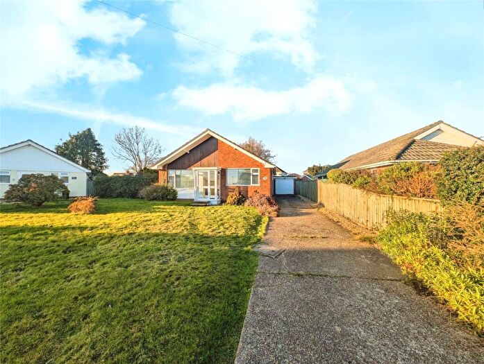 3 Bedroom Bungalow For Sale In Blenheim Crescent, Hordle, Lymington, SO41
