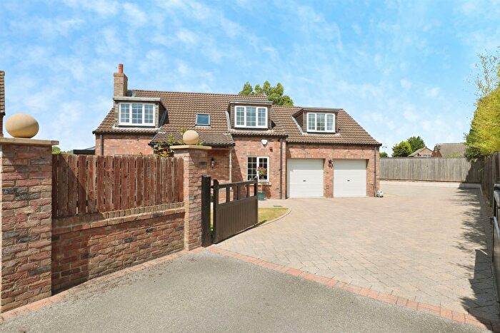 4 Bedroom Detached House For Sale In Millfield Court, Haxby, York, YO32