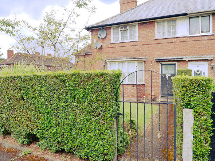 3 Bedroom Semi-Detached House For Sale In Shannon Road, Manchester, M22