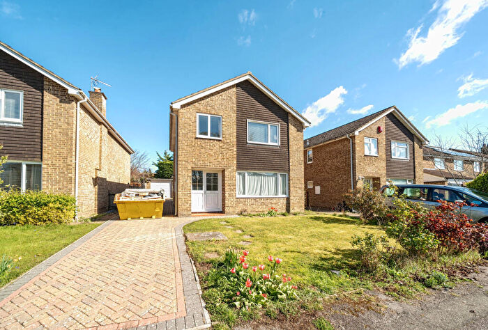 4 Bedroom Detached House For Sale In Meadow Close, Farmoor, Oxford, Oxfordshire, OX2