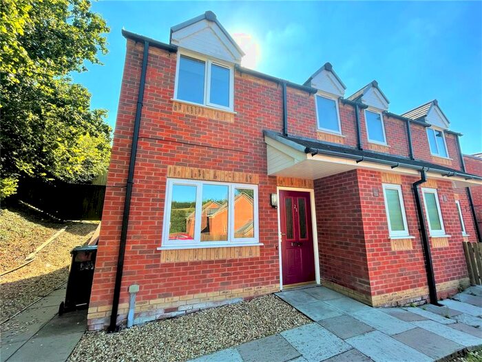 3 Bedroom Semi-Detached House To Rent In Brynmor Avenue, Bryn Lane, Newtown, Powys, SY16