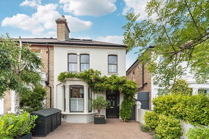 5 Bedroom Semi Detached House For Sale In Castelnau, Barnes, SW13