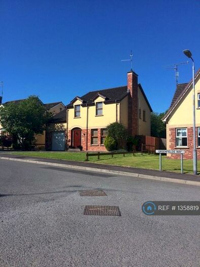 4 Bedroom Detached House To Rent In Greenfield Way, Armagh, BT60