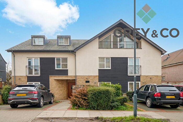 2 Bedroom Flat To Rent In Brook Avenue, Wembley, Greater London, HA9