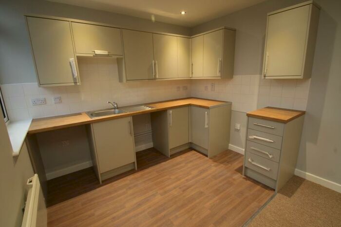 2 Bedroom Apartment To Rent In Tranquility House, Tranquility, Crossgates, LS15