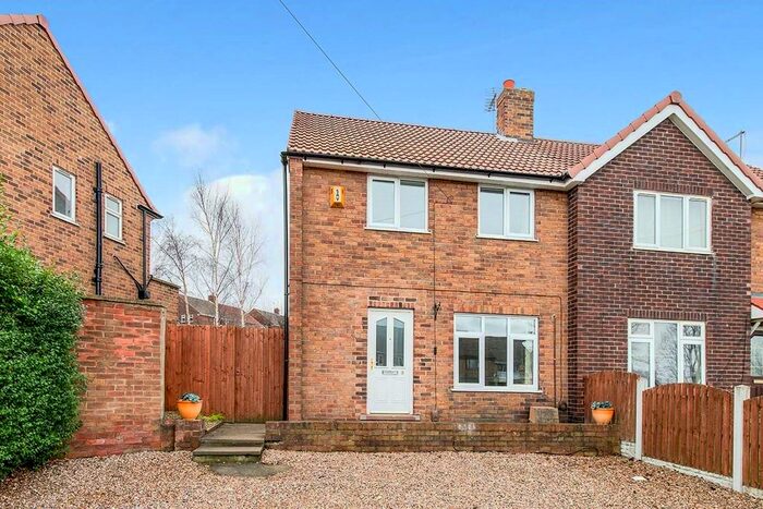 3 Bedroom Semi-Detached House To Rent In Borrowdale Drive, Castleford, West Yorkshire, WF10