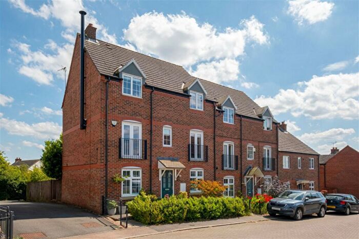 4 Bedroom Town House For Sale In Mill Hill Leys, Wymeswold, LE12