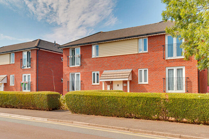 2 Bedroom Apartment For Sale In Peronne Road, Portsmouth, PO3