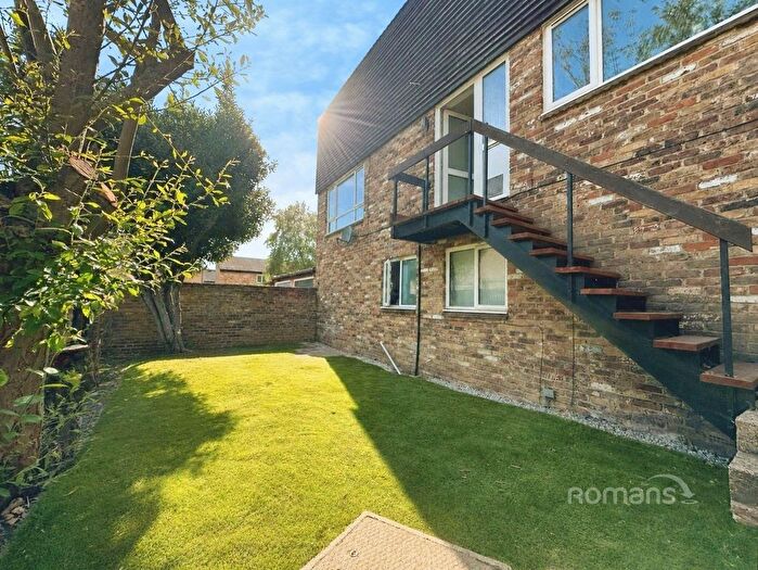 1 Bedroom Flat To Rent In Juniper, Birch Hill, Bracknell, RG12