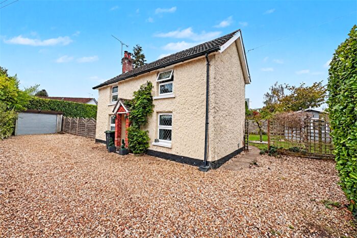4 Bedroom Detached House For Sale In Verwood, BH31