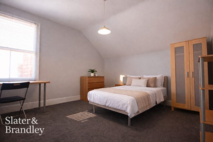 1 Bedroom Terraced House To Rent In Musters Road, West Bridgford, Nottingham, Nottinghamshire, NG2