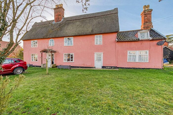 6 Bedroom Cottage For Sale In The Entry, Diss, IP22