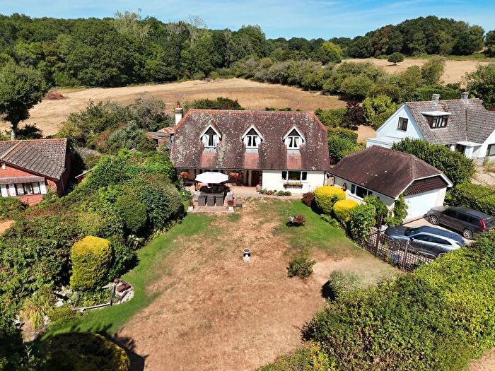 3 Bedroom Detached House For Sale In Whitmore Lane, Woodlands, Wimborne, BH21