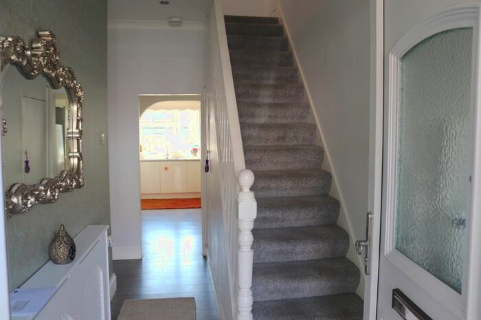 3 Bedroom Terraced House To Rent In Holland Road, London, E6