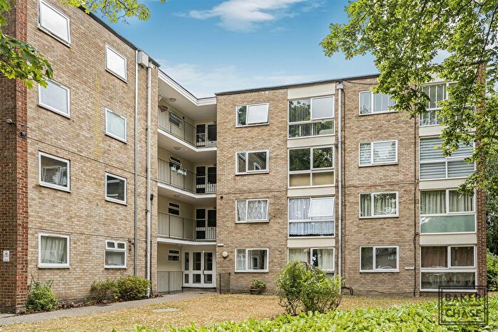 1 Bedroom Flat To Rent In Hansart Way, The Ridgeway, Enfield, EN2