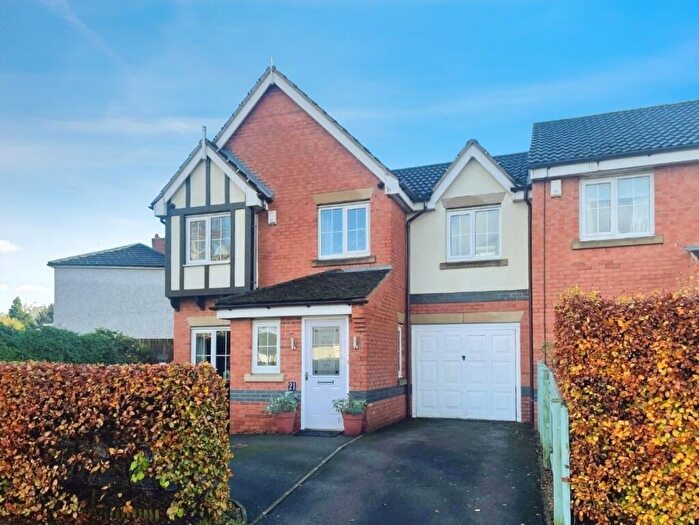 4 Bedroom Semi Detached House To Rent In Rombalds View, Ilkley, LS29