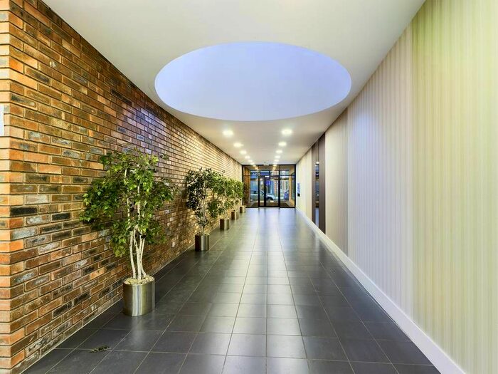 2 Bedroom Flat To Rent In James Morrison Street, Merchant City, Glasgow G1