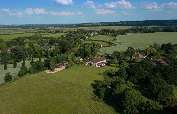 6 Bedroom Detached House For Sale In Noke, Oxford, Oxfordshire, OX3