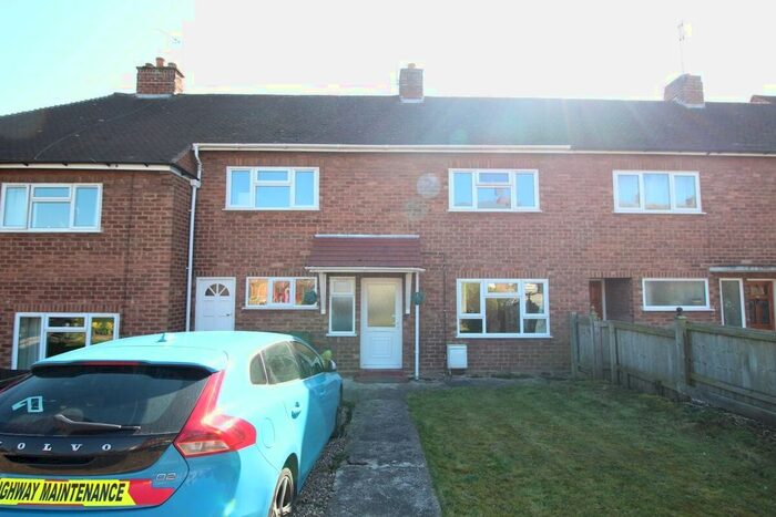 3 Bedroom Terraced House To Rent In Bishop Hall Crescent, Bromsgrove, B60