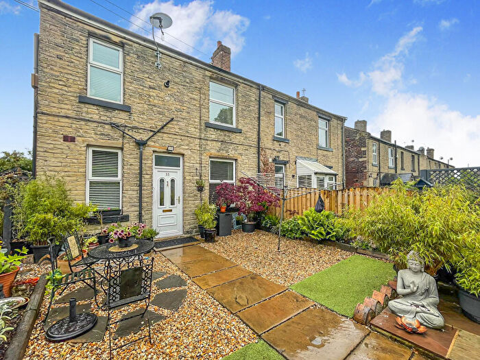 2 Bedroom Terraced House For Sale In Wickham Street, Scholes, Cleckheaton, Kirklees, BD19