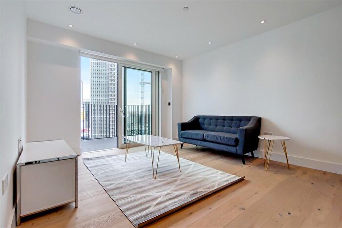 1 Bedroom Flat To Rent In Keybridge Capital, Vauxhall, SW8