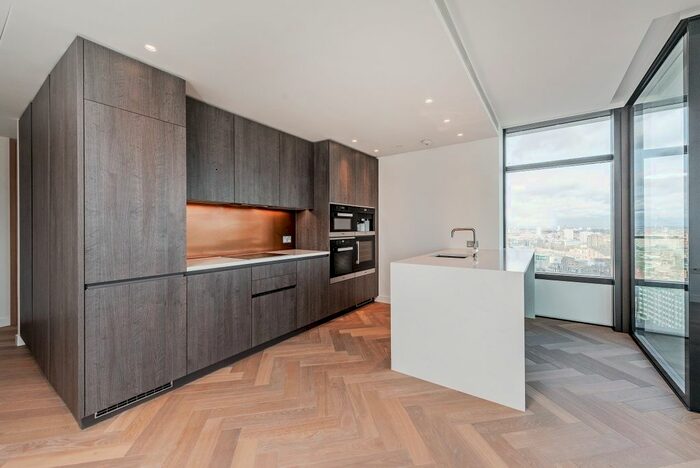2 Bedroom Flat To Rent In Principal Place, London, EC2A