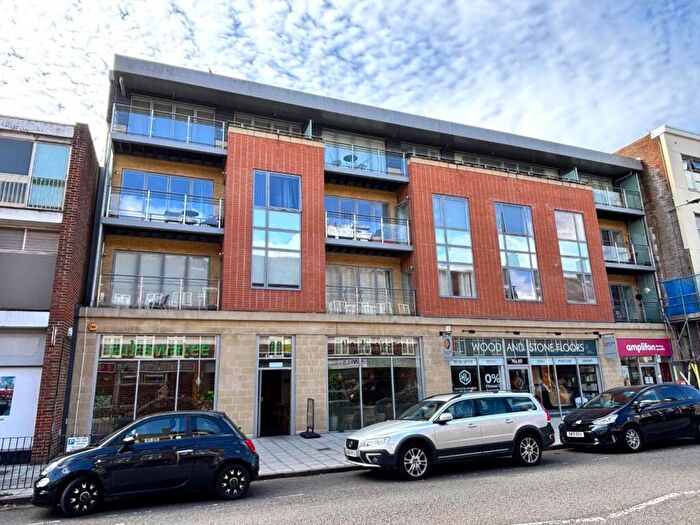 2 Bedroom Flat For Sale In The Grange, Portmill Lane, Hitchin, SG5