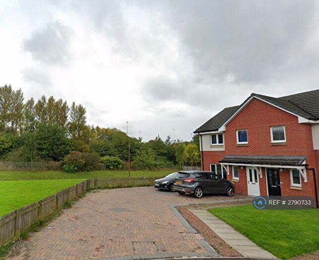 3 Bedroom Semi Detached House To Rent In Maryston Place, Glasgow, G33