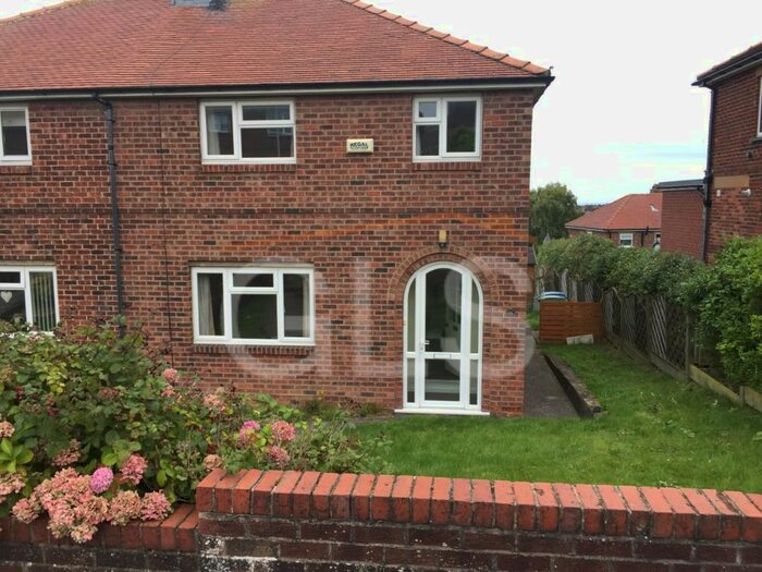 3 Bedroom Semi-Detached House To Rent In The Uplands, Scarborough, North Yorkshire, YO12