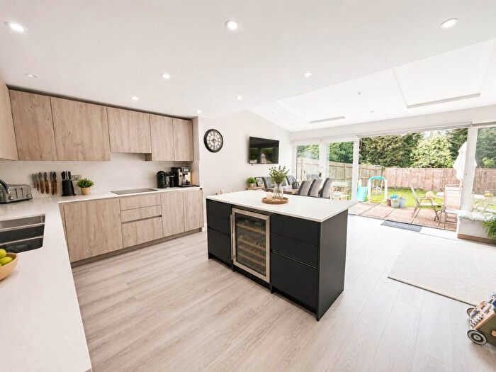 3 Bedroom Semi Detached House For Sale In Gables Avenue, Borehamwood, WD6
