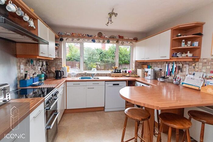 4 Bedroom Detached House For Sale In The Street, Brooke, Norwich, NR15