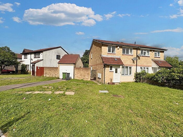 3 Bedroom Semi-Detached House To Rent In Laureate Close, Llanrumney, Cardiff, South Glamorgan, CF3