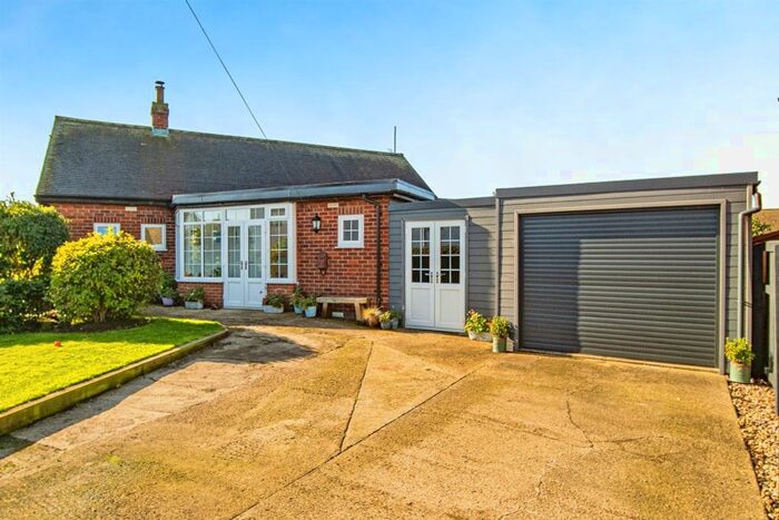 2 Bedroom Detached Bungalow For Sale In Leys Lane, Skipsea, Driffield, YO25